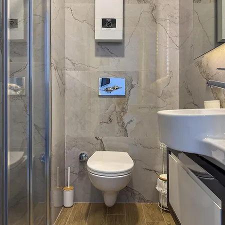 Qoople Elite 3 * ألانيا